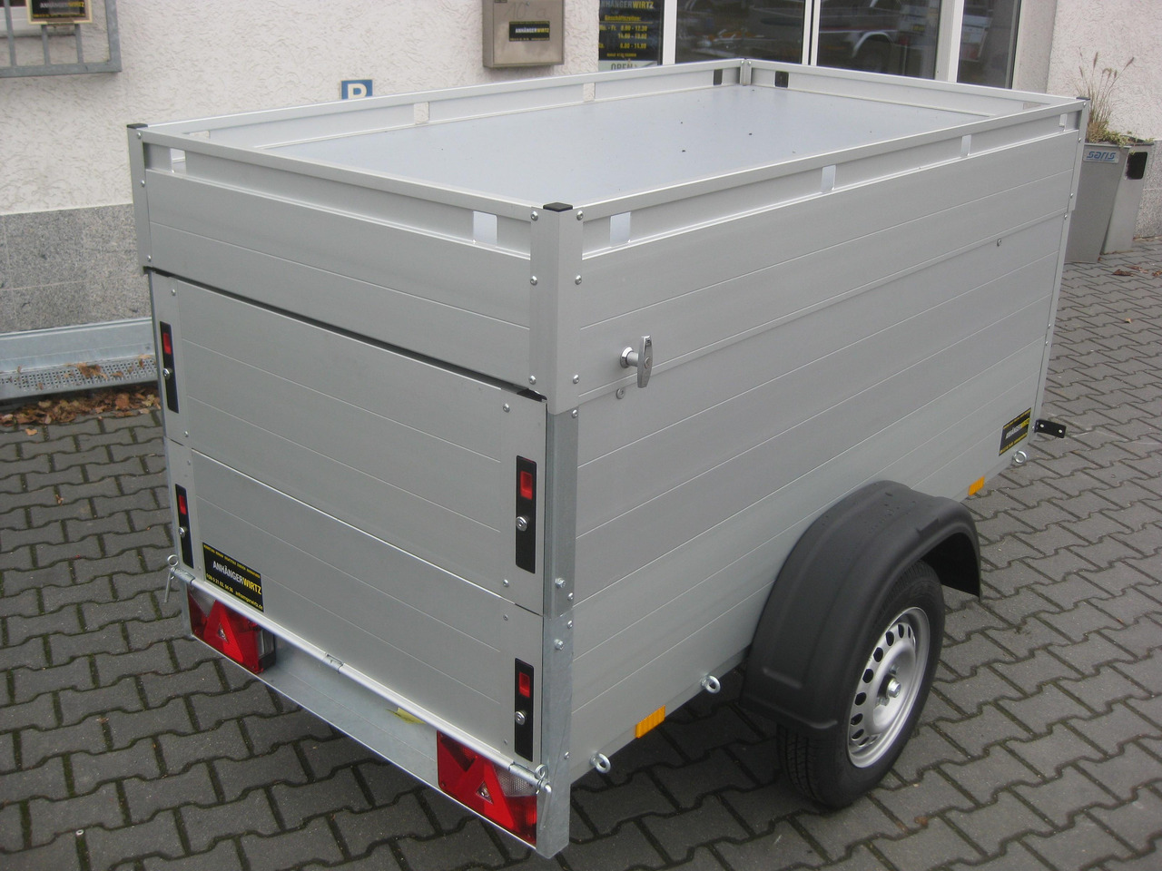 ALUBOXX Deckelanhänger GT 750 VT1 201x101x83cm (XS) 750kg - Koffer Anhänger: das Bild 4 ALUBOXX Deckelanhänger GT 750 VT1 201x101x83cm (XS) 750kg - Koffer Anhänger: das Bild 4