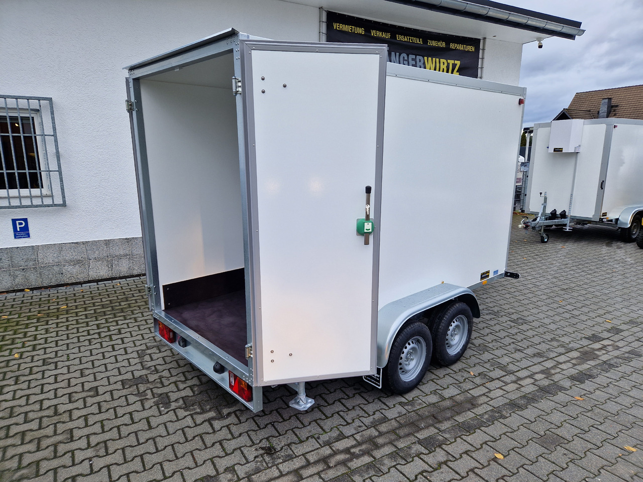 Kühlanhänger AZKF C 2735/155 343x154x200cm CiBIN 230V +Standkühlung (L) 2700kg Abverkauf - Kühlkoffer Anhänger: das Bild 3 Kühlanhänger AZKF C 2735/155 343x154x200cm CiBIN 230V +Standkühlung (L) 2700kg Abverkauf - Kühlkoffer Anhänger: das Bild 3