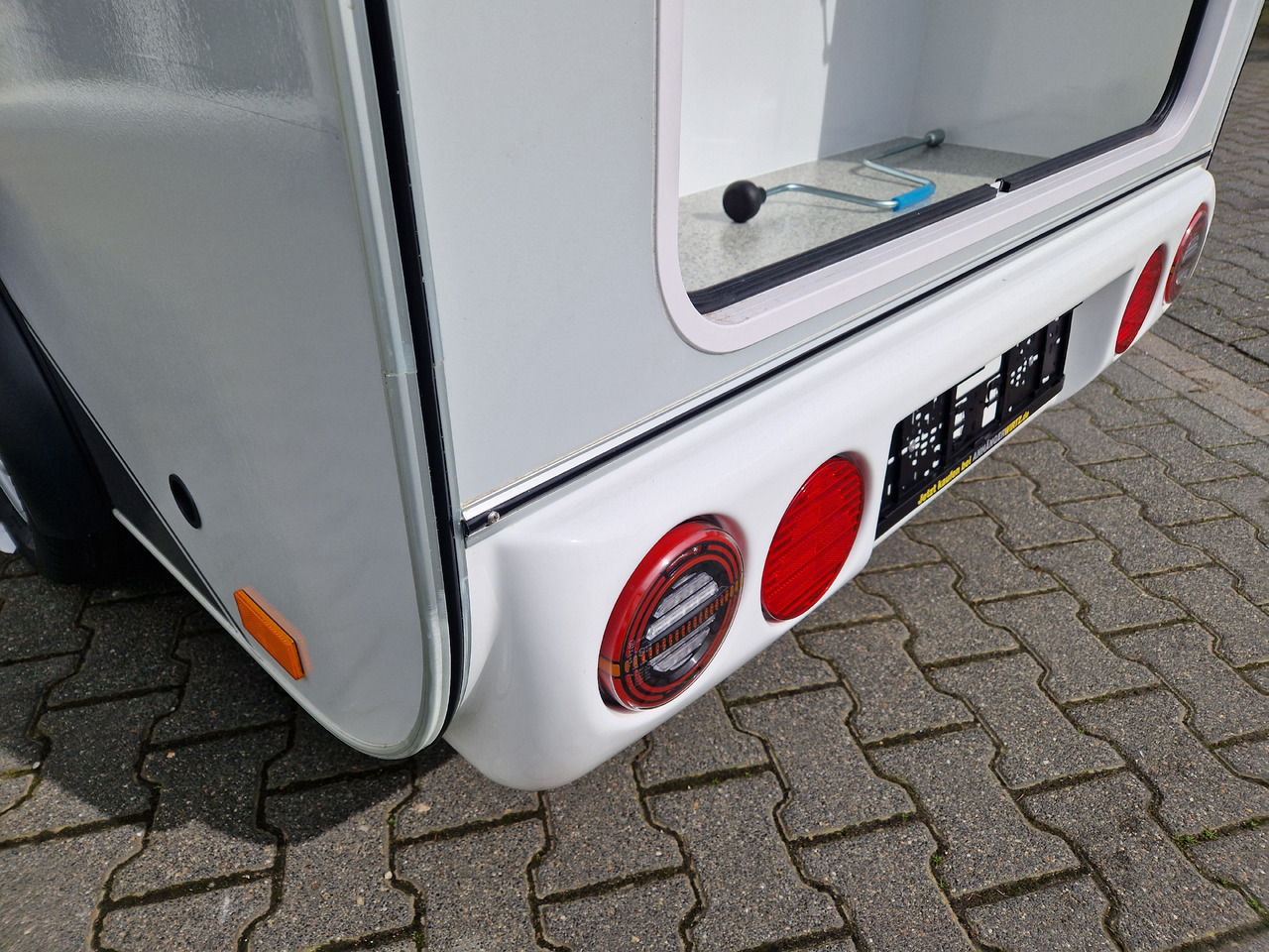 Wohnwagen Mini Camper Mini Tommy TMC25 Basic 252x140x121cm 100 km/H 750kg ungebremst Januar AKTION: das Bild 19