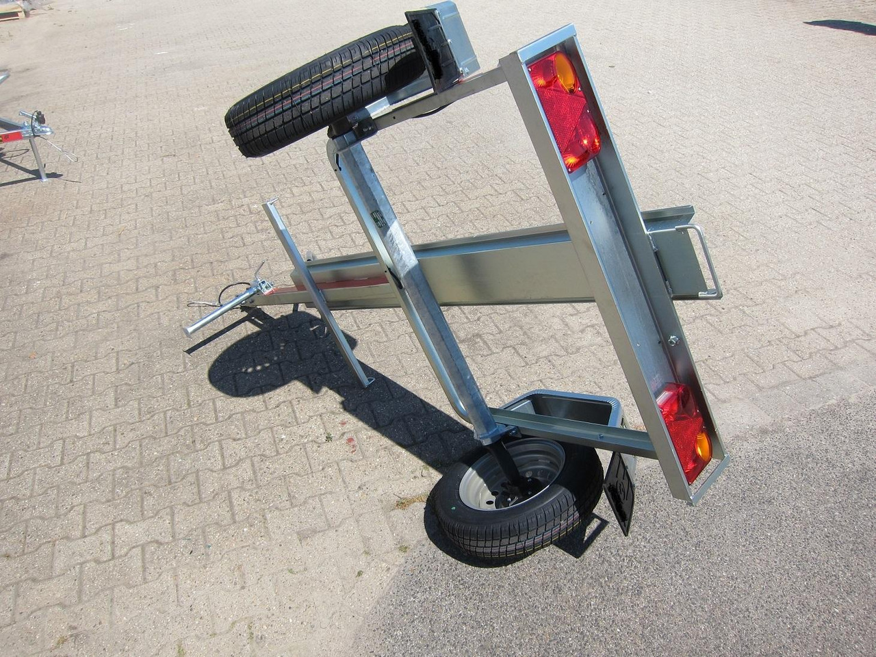 Motorradanhänger Moto 1 750 200x107cm 1ner Motorrad Januar Online Angebot - Motorradanhänger: das Bild 5 Motorradanhänger Moto 1 750 200x107cm 1ner Motorrad Januar Online Angebot - Motorradanhänger: das Bild 5