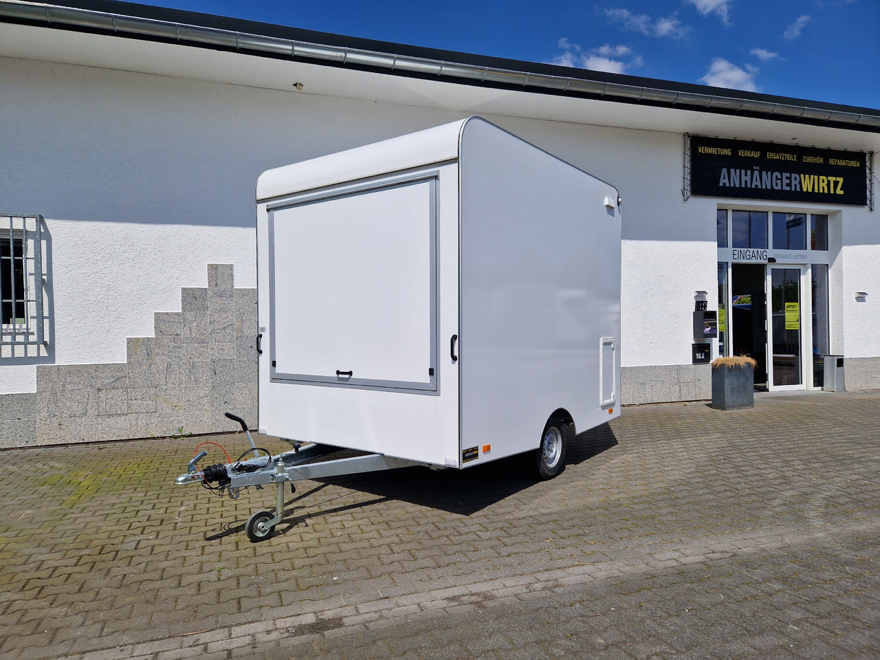 Verkaufsanhänger VK 300 220 aero retro 300x220x230cm 2 Verkaufsklappen rechts & vorn Hecktür 1300kg - Verkaufsanhänger: das Bild 4 Verkaufsanhänger VK 300 220 aero retro 300x220x230cm 2 Verkaufsklappen rechts & vorn Hecktür 1300kg - Verkaufsanhänger: das Bild 4