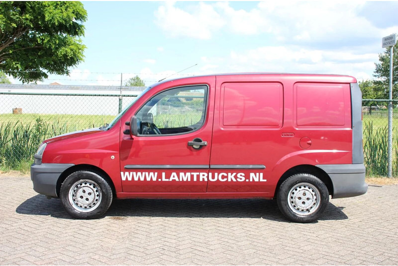 Fiat Doblò Cargo 1.9 JTD SCHUIFDEUR - Kastenwagen: das Bild 2 Fiat Doblò Cargo 1.9 JTD SCHUIFDEUR - Kastenwagen: das Bild 2