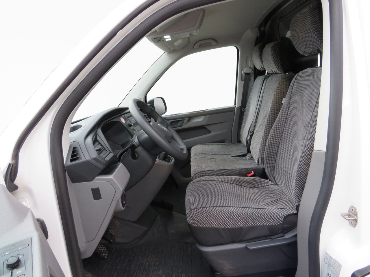 Kleintransporter Volkswagen T6.1 Transporter 2.0 TDI Kasten: das Bild 9