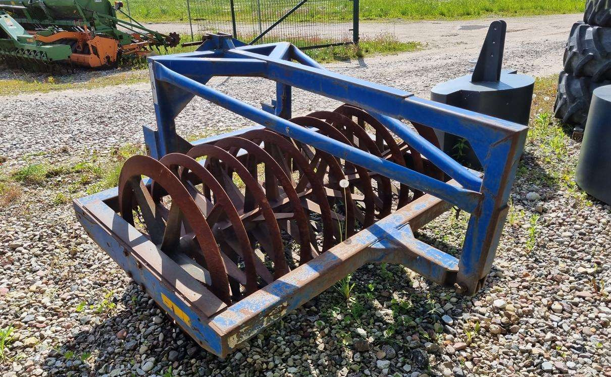 Dalbo Scan Packer - Ackerwalze: das Bild 4 Dalbo Scan Packer - Ackerwalze: das Bild 4