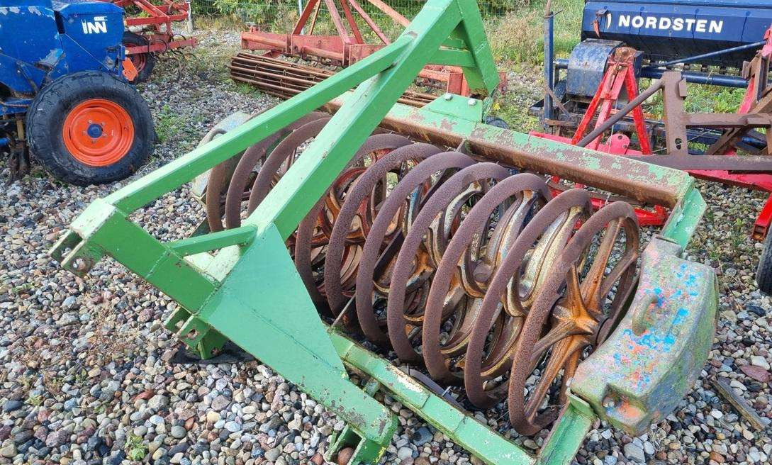 Dalbo Scan Packer - Ackerwalze: das Bild 2 Dalbo Scan Packer - Ackerwalze: das Bild 2