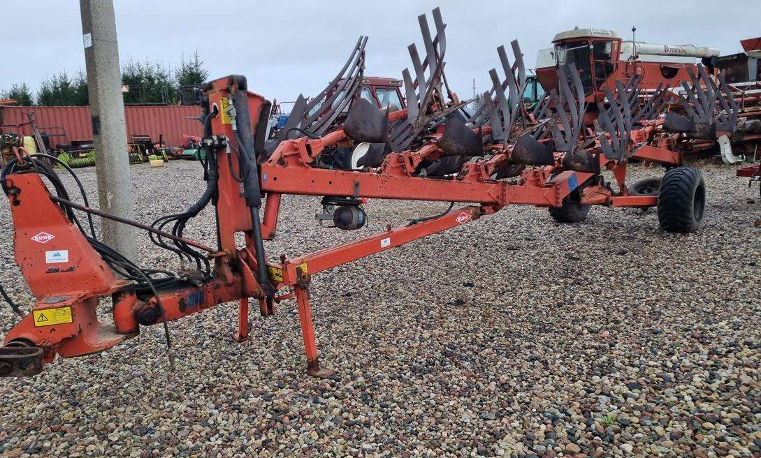 Kuhn Manager - Pflug: das Bild 4 Kuhn Manager - Pflug: das Bild 4