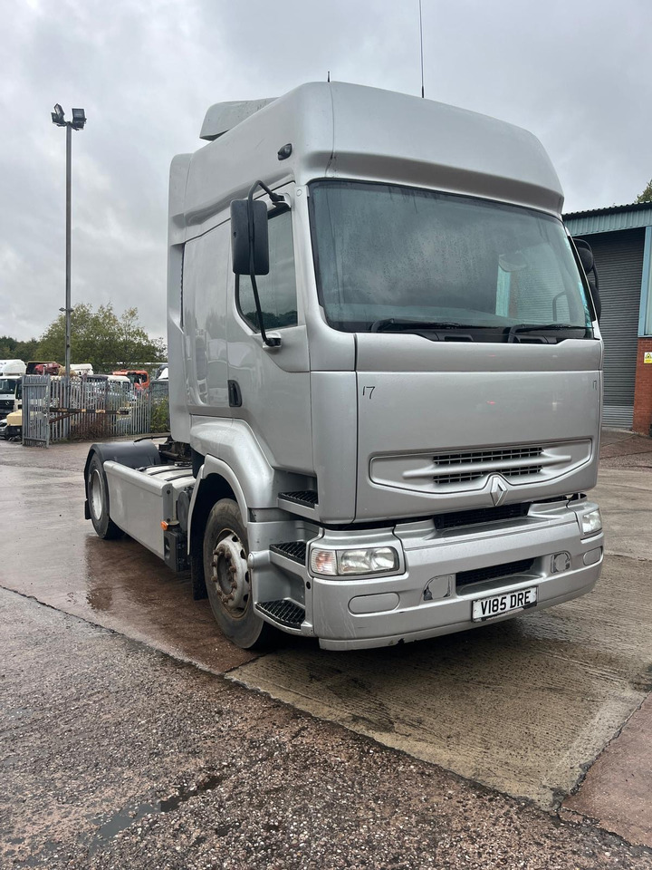 Renault Premium 385 - Sattelzugmaschine: das Bild 1 Renault Premium 385 - Sattelzugmaschine: das Bild 1