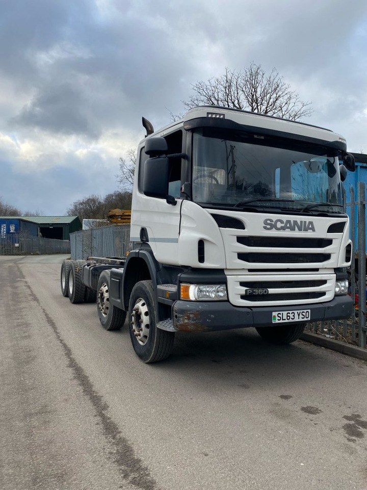 Scania P360 8x4 Chassis Cab - Fahrgestell LKW: das Bild 1 Scania P360 8x4 Chassis Cab - Fahrgestell LKW: das Bild 1