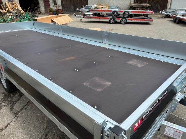 Brian James Cargo Connect Universalanhänger 476-6024-35-3-12, 6000 x 2430 x 300 mm, 3,5 to., 12 Zoll - PKW Anhänger: das Bild 2 Brian James Cargo Connect Universalanhänger 476-6024-35-3-12, 6000 x 2430 x 300 mm, 3,5 to., 12 Zoll - PKW Anhänger: das Bild 2