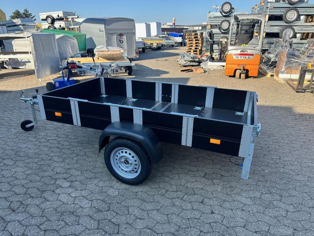 Faltos Blackline, 750 kg, 2420 x 1240 x 300 mm - PKW Anhänger: das Bild 1 Faltos Blackline, 750 kg, 2420 x 1240 x 300 mm - PKW Anhänger: das Bild 1