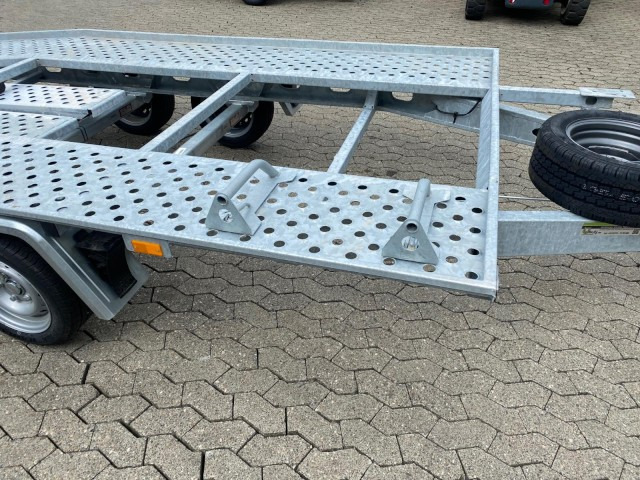 Gala BGG Taurus 4027SL 4060 x 1960 mm, 2-Achs - Autotransporter Anhänger: das Bild 3 Gala BGG Taurus 4027SL 4060 x 1960 mm, 2-Achs - Autotransporter Anhänger: das Bild 3