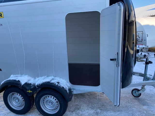 Humbaur Poly-Alu Koffer HKPA 203217, 2,0 to. 100 km/h, 3280 x 1770 x 1800 mm - Koffer Anhänger: das Bild 4 Humbaur Poly-Alu Koffer HKPA 203217, 2,0 to. 100 km/h, 3280 x 1770 x 1800 mm - Koffer Anhänger: das Bild 4