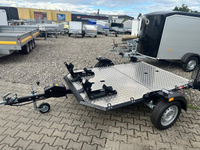 Lorries Motorradanhänger MT-2, 0,75 to. 240 x 174 cm, Alufelgen - Motorradanhänger: das Bild 2 Lorries Motorradanhänger MT-2, 0,75 to. 240 x 174 cm, Alufelgen - Motorradanhänger: das Bild 2