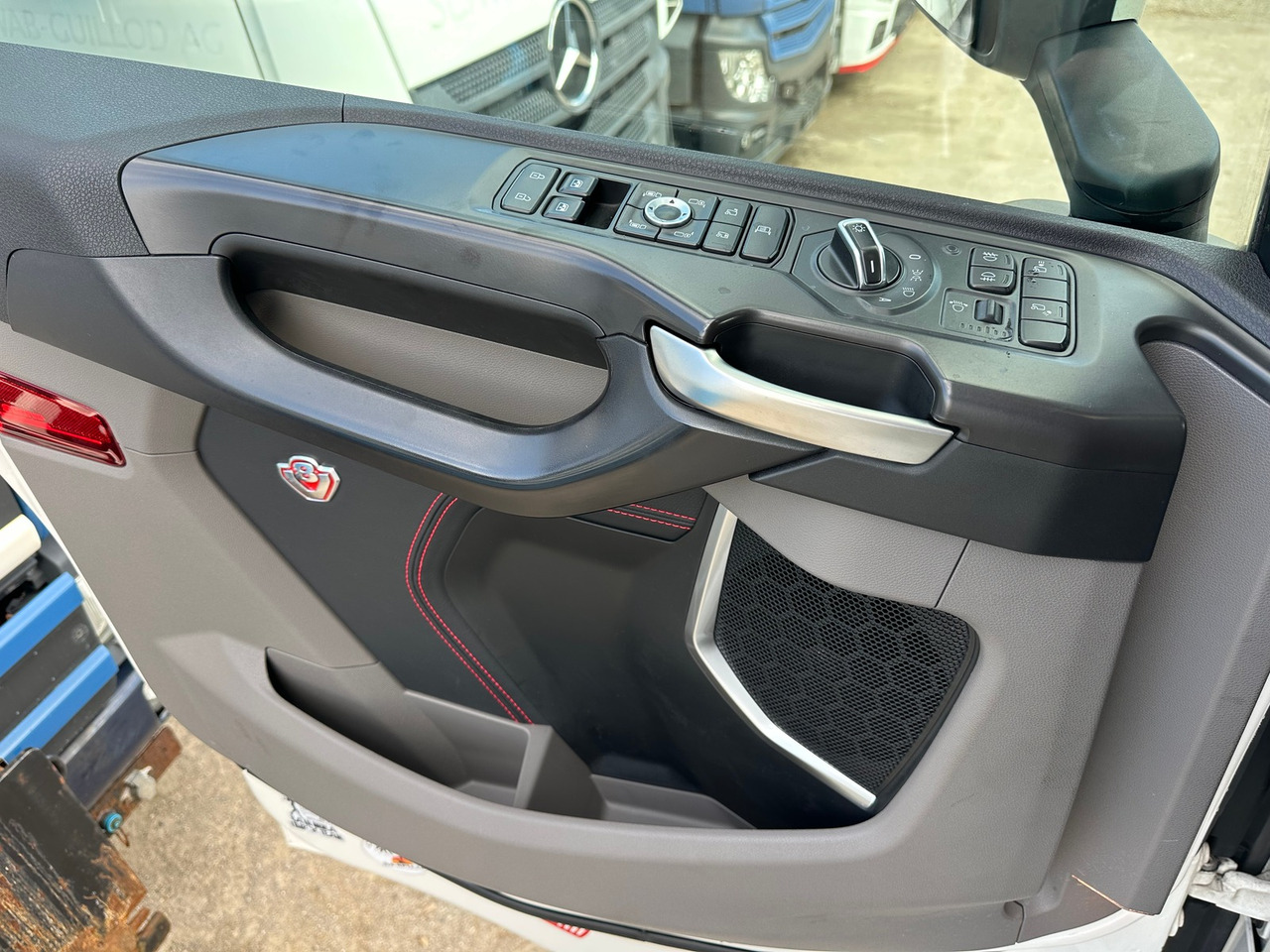 SCANIA S580 V8 4x2 - Sattelzugmaschine: das Bild 3 SCANIA S580 V8 4x2 - Sattelzugmaschine: das Bild 3