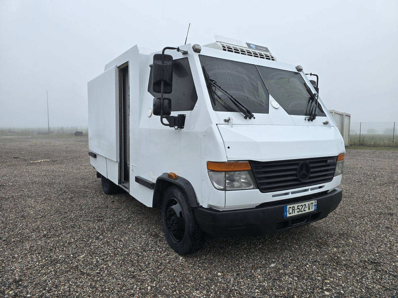 Mercedes Vario 816 - Geldtransporter: das Bild 2 Mercedes Vario 816 - Geldtransporter: das Bild 2