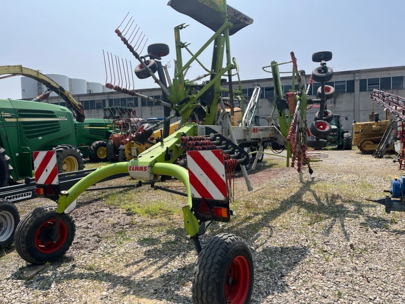 Claas Liner 1650 Twin - Heuwender/ Wenderechen: das Bild 4 Claas Liner 1650 Twin - Heuwender/ Wenderechen: das Bild 4