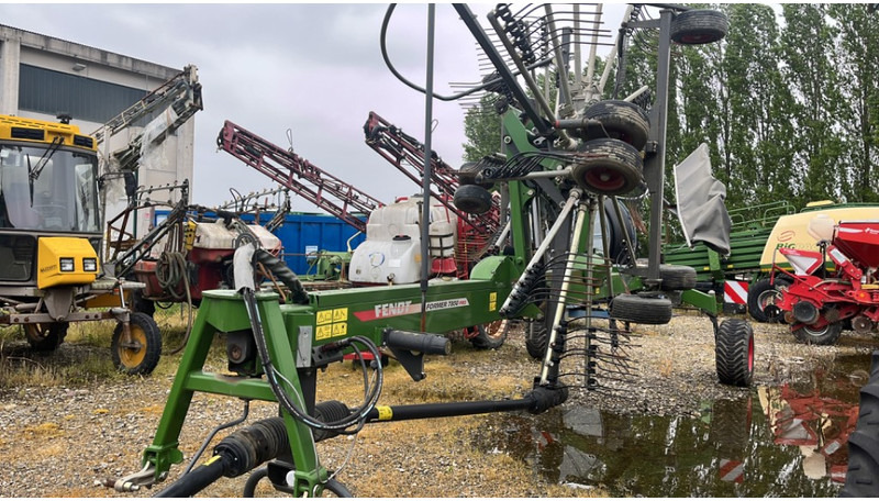 Fendt Former 7850 Pro - Heuwender/ Wenderechen: das Bild 1 Fendt Former 7850 Pro - Heuwender/ Wenderechen: das Bild 1