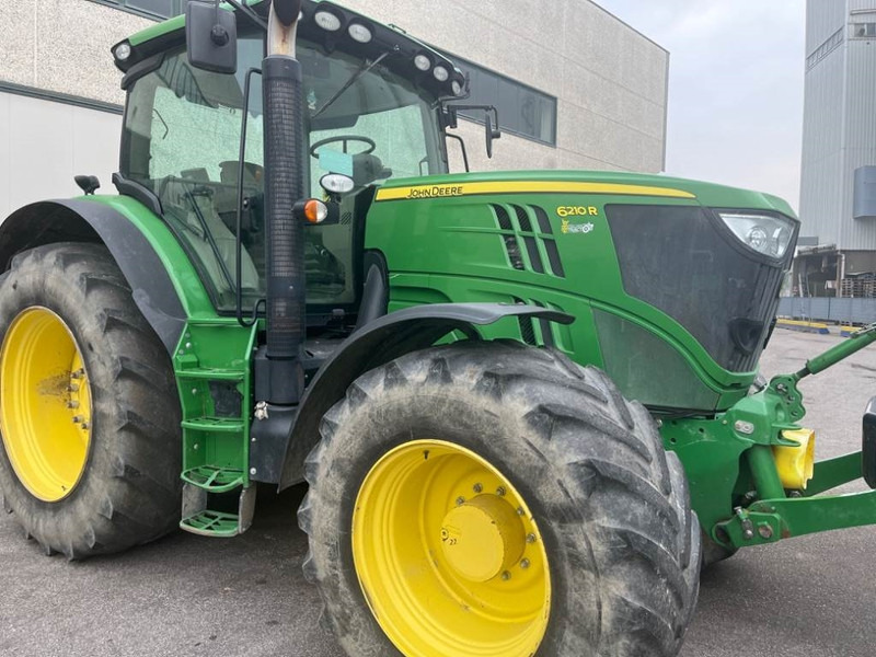 John Deere 6210 R AutoPower - Traktor: das Bild 3 John Deere 6210 R AutoPower - Traktor: das Bild 3