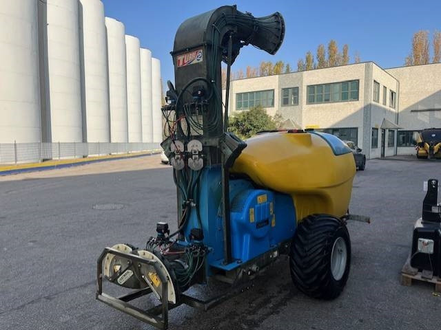 Martignani KWH M612 - Pflanzenschutzspritze: das Bild 4 Martignani KWH M612 - Pflanzenschutzspritze: das Bild 4