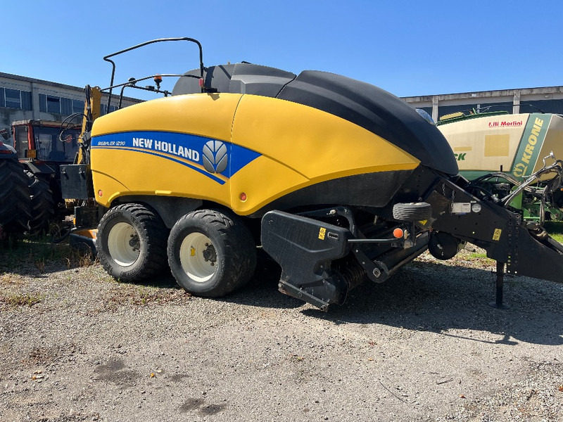 New Holland 1290 - Packenpresse: das Bild 1 New Holland 1290 - Packenpresse: das Bild 1