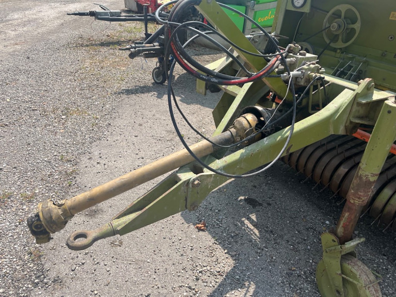 Wolagri Columbia R12 2000 Super - Rundballenpresse: das Bild 5 Wolagri Columbia R12 2000 Super - Rundballenpresse: das Bild 5