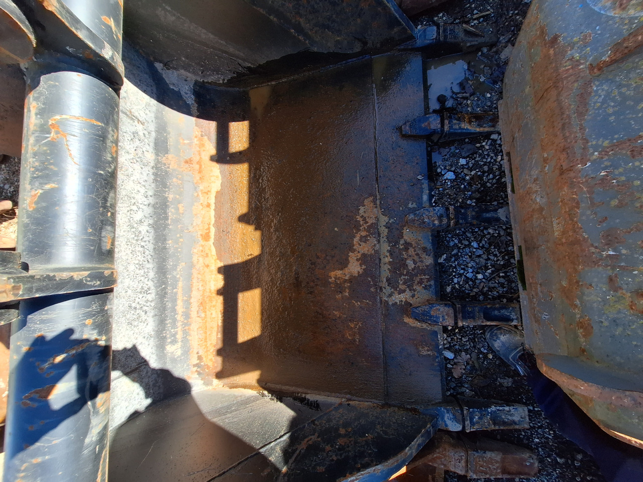 Digging bucket 1550 mm - Baggerschaufel: das Bild 2 Digging bucket 1550 mm - Baggerschaufel: das Bild 2