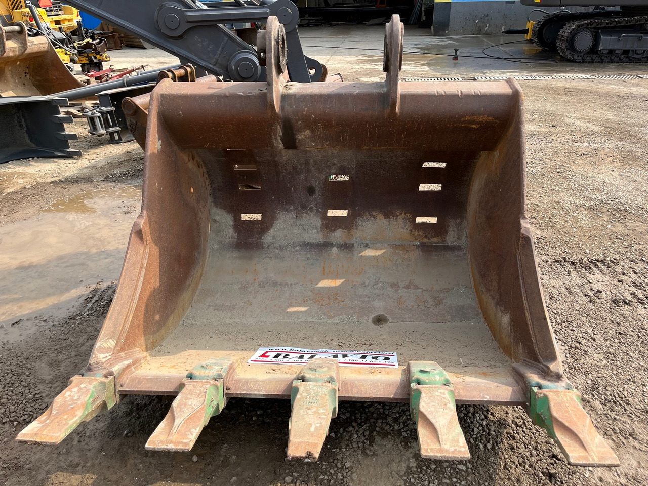 Digging bucket 1600 mm - Baggerschaufel: das Bild 1 Digging bucket 1600 mm - Baggerschaufel: das Bild 1