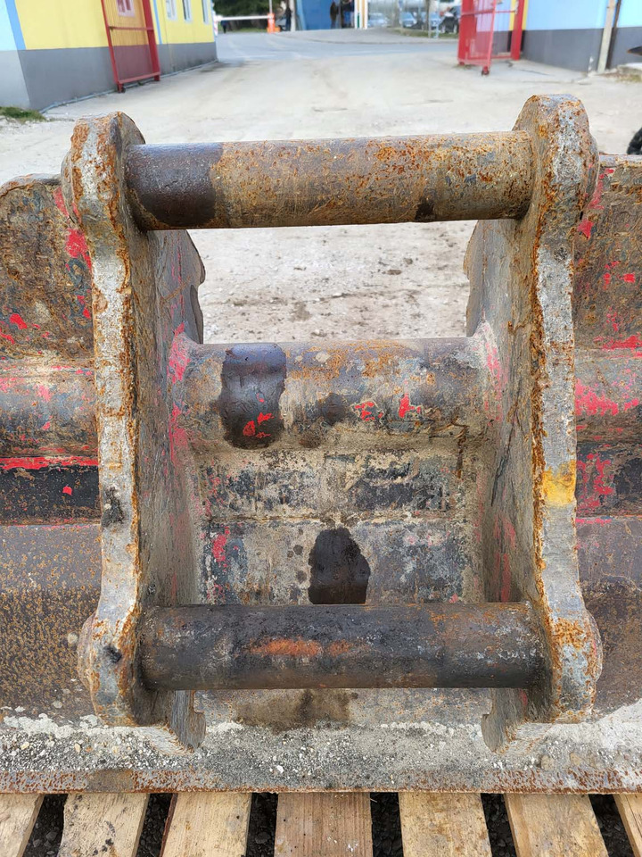 Ditch cleaning bucket 1800 mm Martin - Baggerschaufel für Bagger: das Bild 3 Ditch cleaning bucket 1800 mm Martin - Baggerschaufel für Bagger: das Bild 3