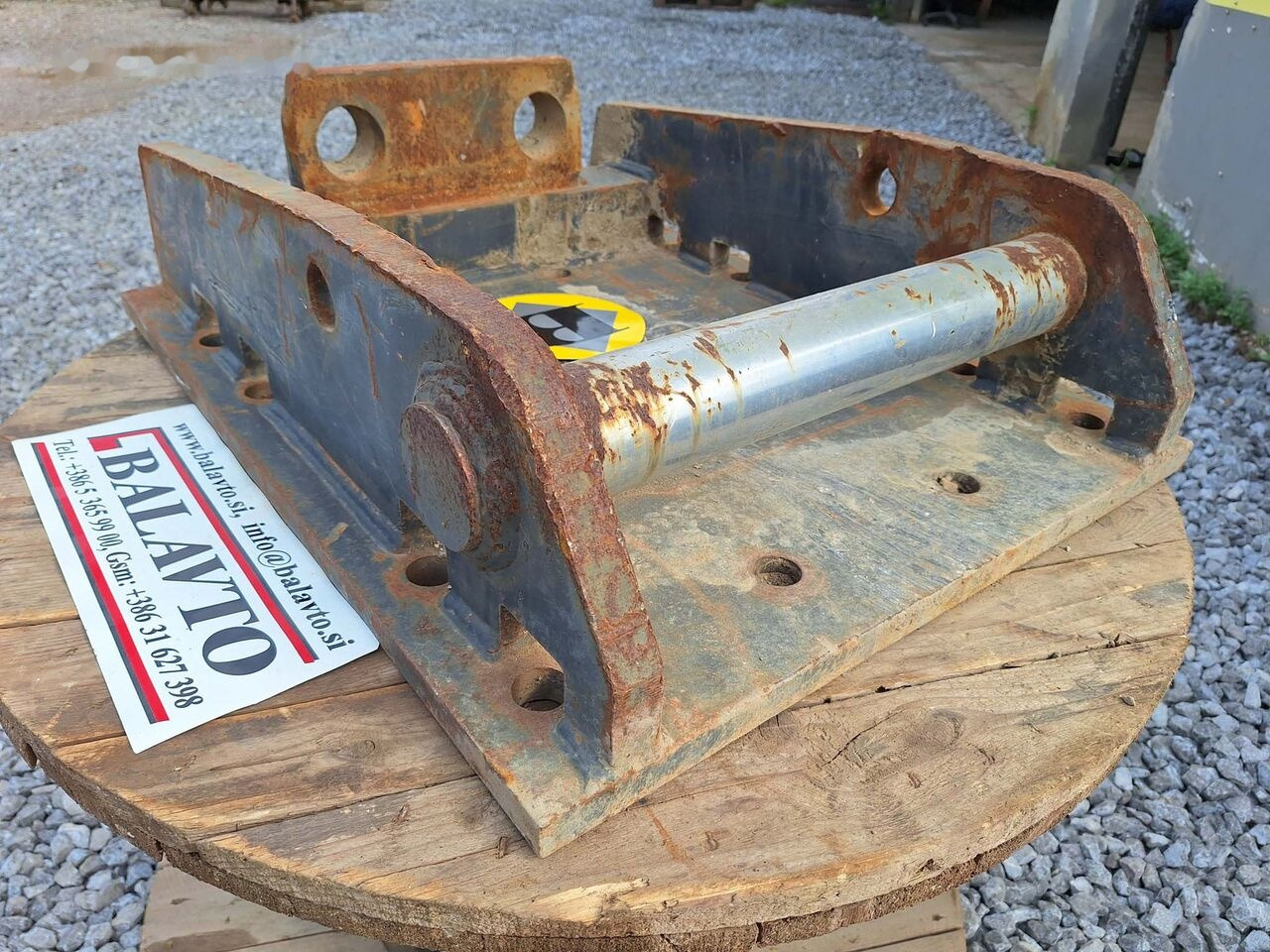 Lehnhoff attachment plate - Schnellwechsler für Bagger: das Bild 3 Lehnhoff attachment plate - Schnellwechsler für Bagger: das Bild 3