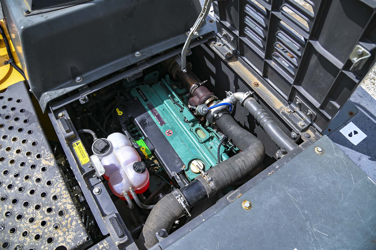 VOLVO EC220EL - Leasing VOLVO EC220EL: das Bild 40 VOLVO EC220EL - Leasing VOLVO EC220EL: das Bild 40