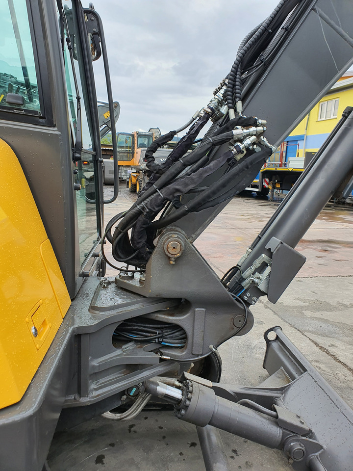 Minibagger VOLVO EC60E: das Bild 17