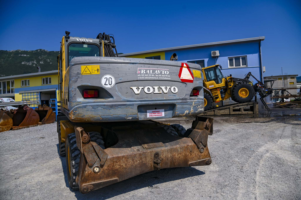 VOLVO EW180B - Mobilbagger: das Bild 5 VOLVO EW180B - Mobilbagger: das Bild 5