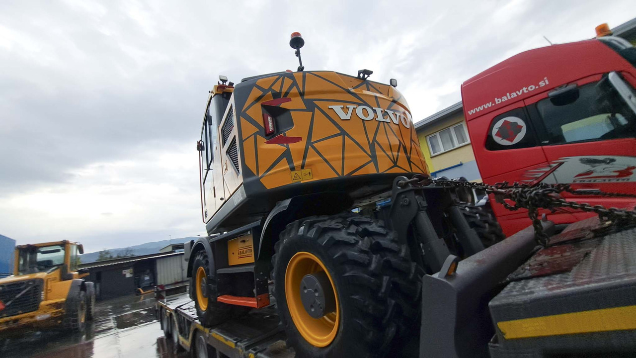 VOLVO EWR150E - Mobilbagger: das Bild 4 VOLVO EWR150E - Mobilbagger: das Bild 4