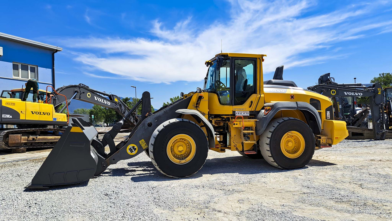 VOLVO L120H - Radlader: das Bild 3 VOLVO L120H - Radlader: das Bild 3