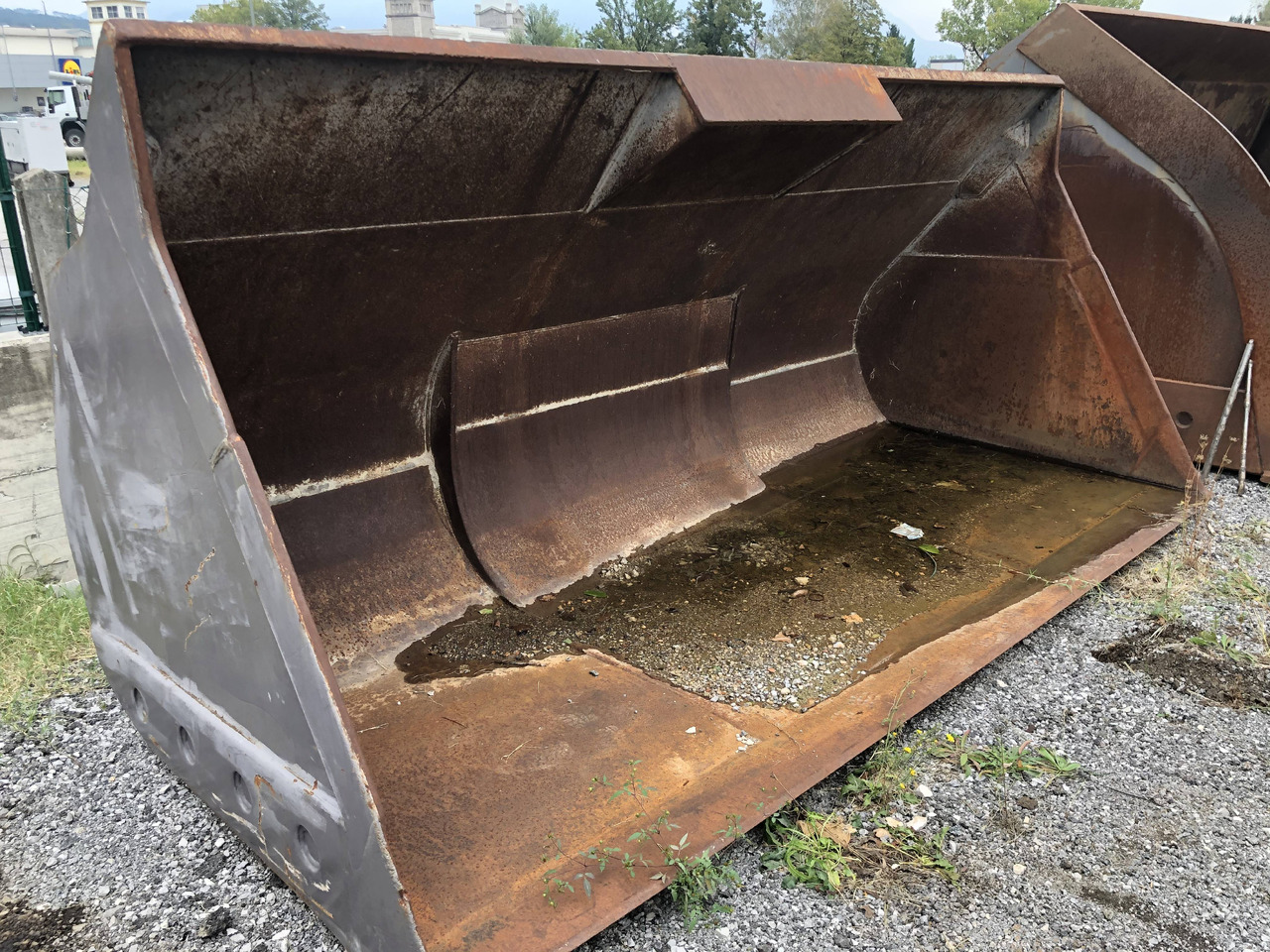 Verachtert loader bucket 4200 mm Volvo - Ladeschaufel: das Bild 2 Verachtert loader bucket 4200 mm Volvo - Ladeschaufel: das Bild 2