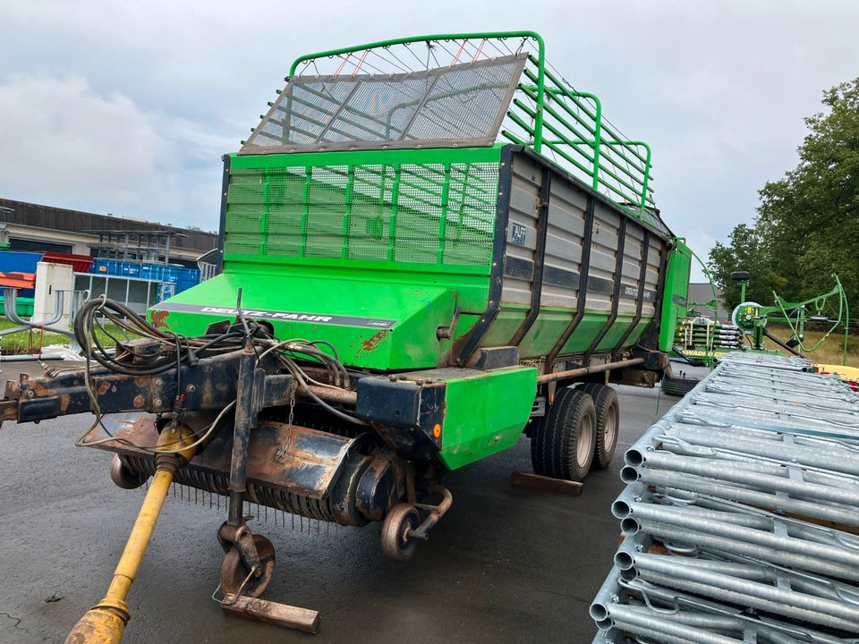 Deutz Fahr Ladewagen FE 6.37 mit Querförderband - Ladewagen: das Bild 2 Deutz Fahr Ladewagen FE 6.37 mit Querförderband - Ladewagen: das Bild 2