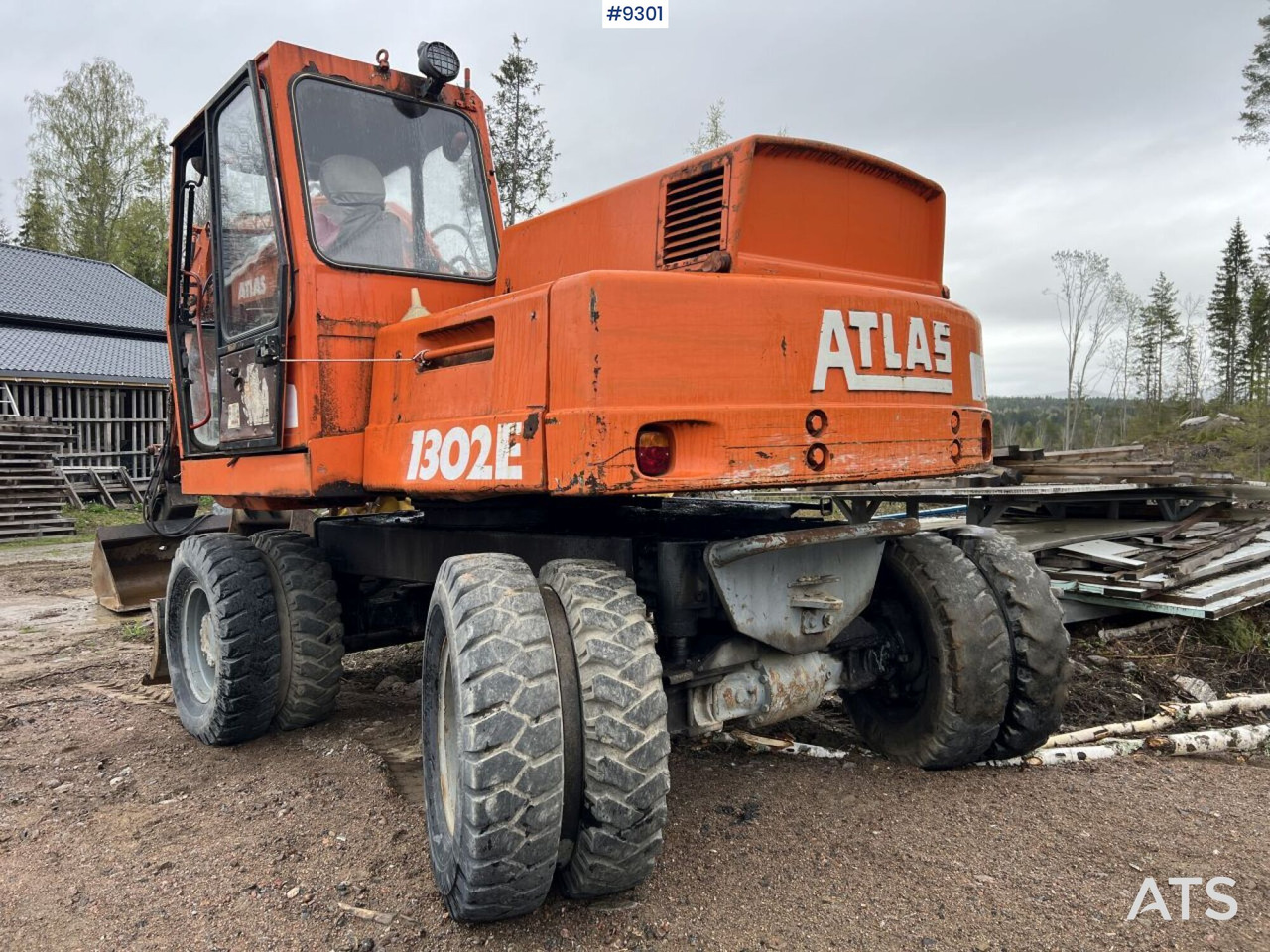 Mobilbagger Atlas 1302 E Wheeled excavator with attachments (VIDEO): das Bild 8
