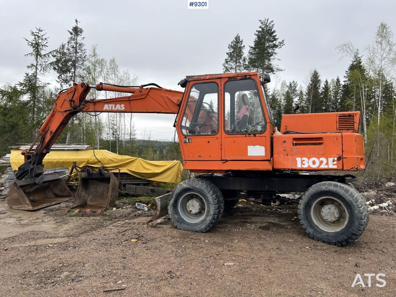 Mobilbagger Atlas 1302 E Wheeled excavator with attachments (VIDEO): das Bild 11