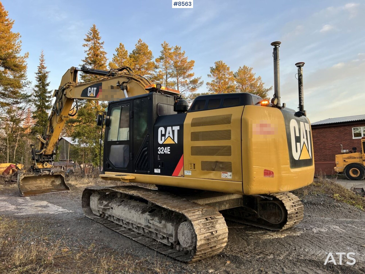CAT 324 EL with Engcon tiltrotator and bucket (SEE VIDEO) - Kettenbagger: das Bild 3 CAT 324 EL with Engcon tiltrotator and bucket (SEE VIDEO) - Kettenbagger: das Bild 3