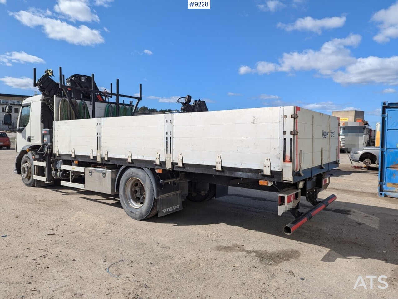 Crane Truck Volvo FL 280 4X2 with HIAB XS 144 E-5 crane (SEE VIDEO) - Autokran: das Bild 3 Crane Truck Volvo FL 280 4X2 with HIAB XS 144 E-5 crane (SEE VIDEO) - Autokran: das Bild 3