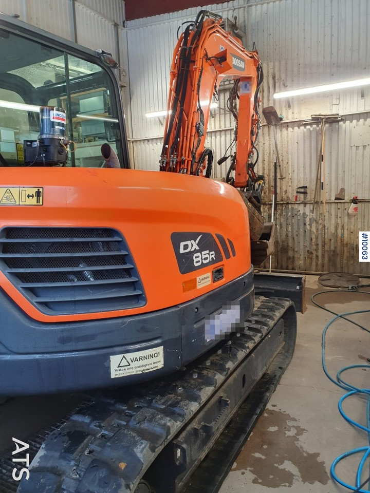 Doosan DX85R-3 Crawler Excavator with tiltrotator and attachments - Kettenbagger: das Bild 2 Doosan DX85R-3 Crawler Excavator with tiltrotator and attachments - Kettenbagger: das Bild 2