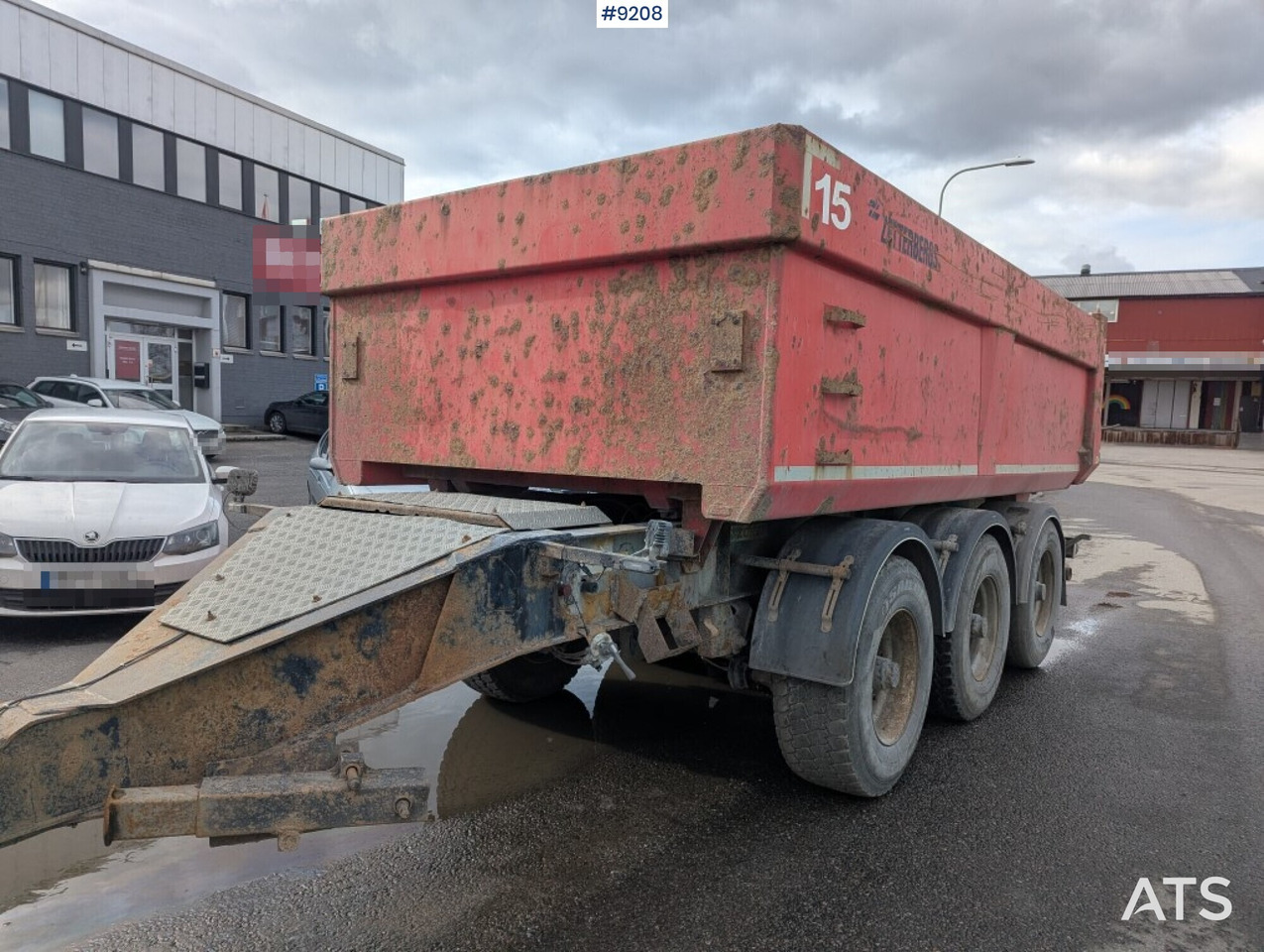 Dump / dozer truck Mercedes Benz Arocs 3251 8X4 with tipper wagon - Kipper: das Bild 4 Dump / dozer truck Mercedes Benz Arocs 3251 8X4 with tipper wagon - Kipper: das Bild 4