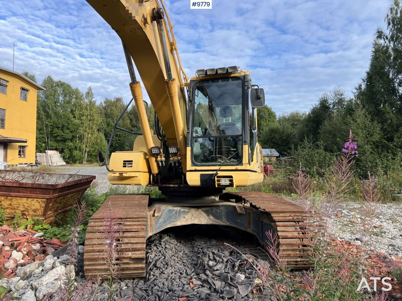 Kettenbagger KOMATSU PC210LC-8 Excavator with buckets: das Bild 10