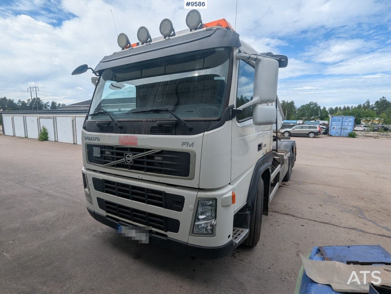 Lastväxlare Volvo FM420 6X2 med snabblåssystem - Abrollkipper: das Bild 4 Lastväxlare Volvo FM420 6X2 med snabblåssystem - Abrollkipper: das Bild 4
