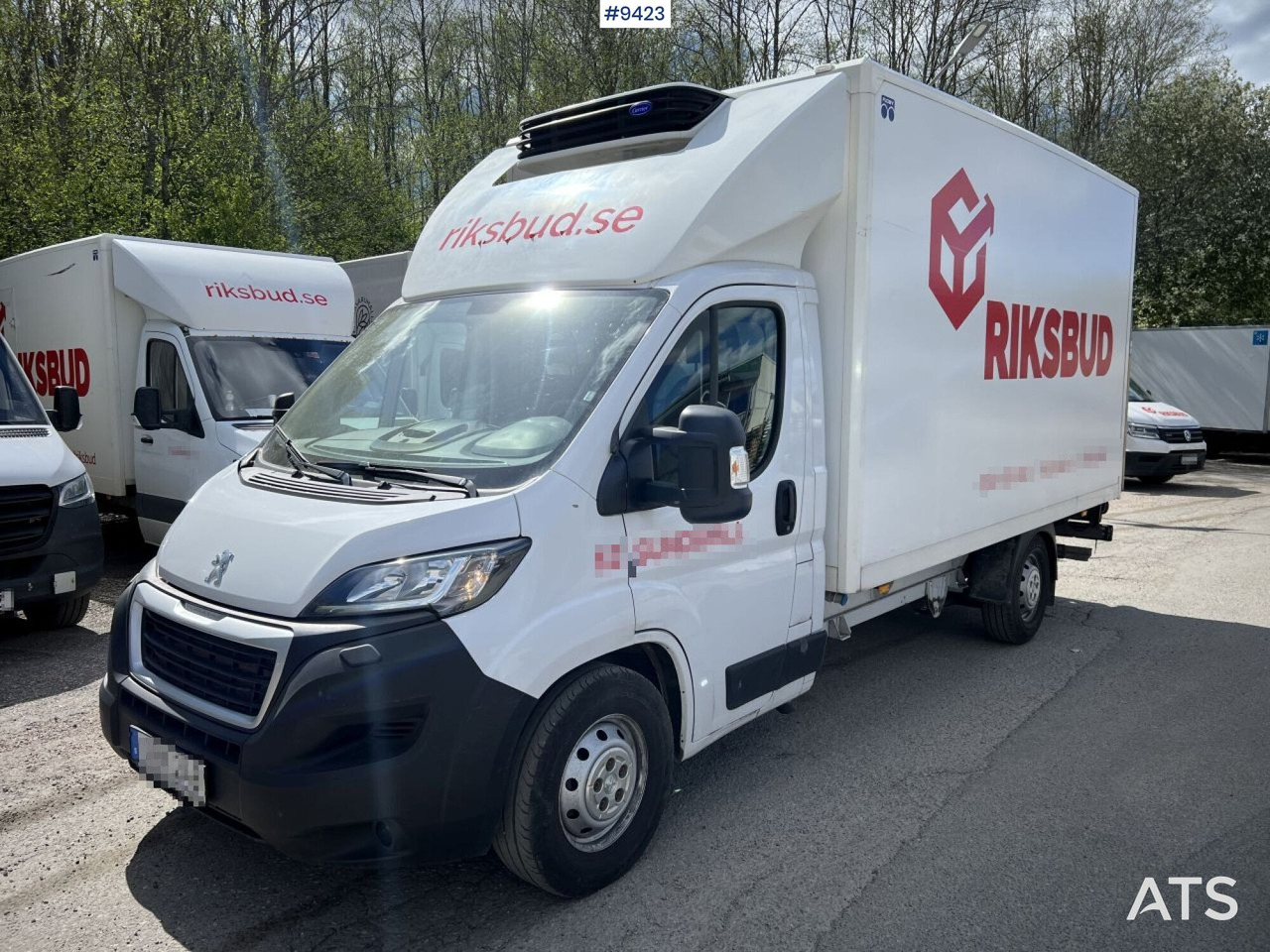 PEUGOT BOXER Box Truck with refrigeration unit and Tail Lift - Koffer LKW: das Bild 1 PEUGOT BOXER Box Truck with refrigeration unit and Tail Lift - Koffer LKW: das Bild 1