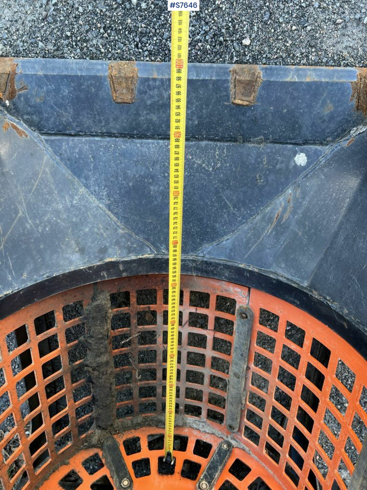 Sortierschaufel Screen bucket with S70 bracket: das Bild 6