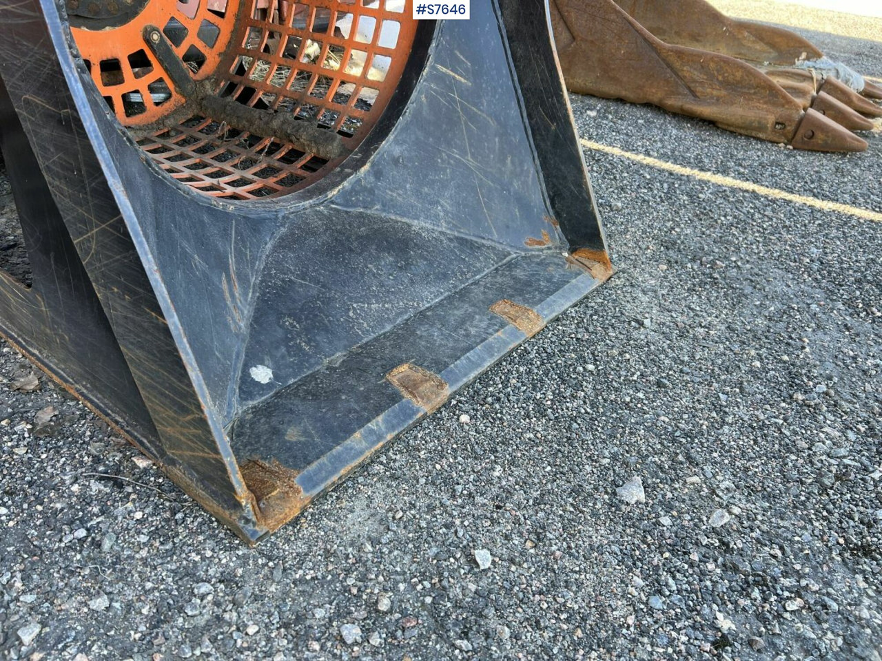 Sortierschaufel Screen bucket with S70 bracket: das Bild 11