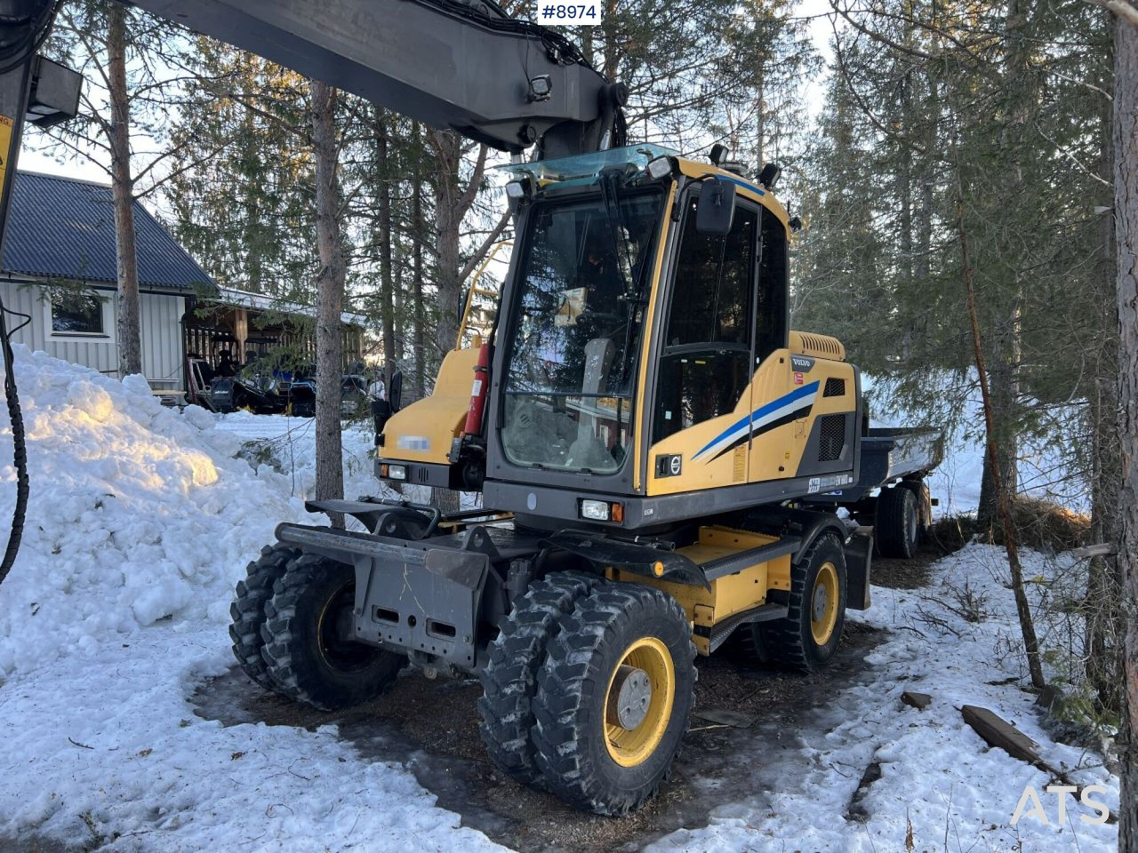 Volvo EW 160 D with Digging System, Tipper and Attachments - Mobilbagger: das Bild 2 Volvo EW 160 D with Digging System, Tipper and Attachments - Mobilbagger: das Bild 2