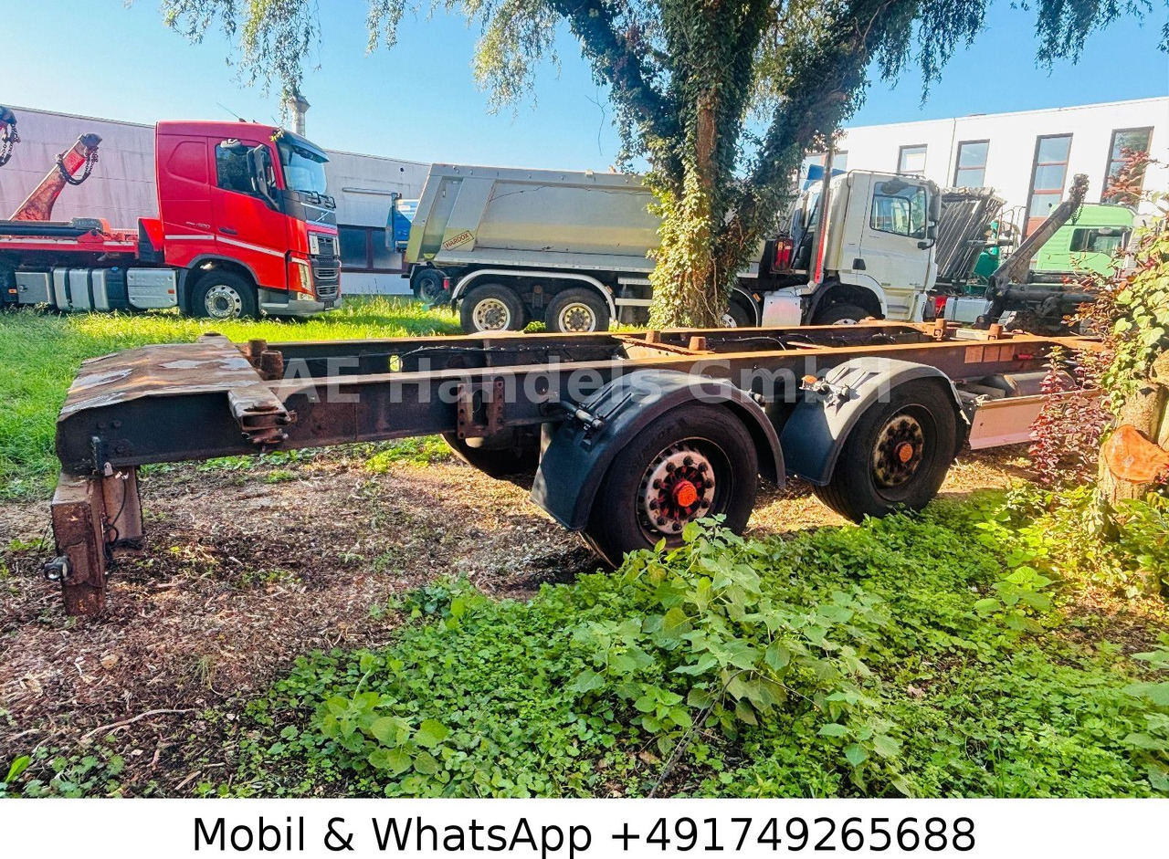 Fliegl TWP 180 Tandem Tiefgekoppelt *BWP/Scheibenbremse - Fahrgestell Anhänger: das Bild 3 Fliegl TWP 180 Tandem Tiefgekoppelt *BWP/Scheibenbremse - Fahrgestell Anhänger: das Bild 3