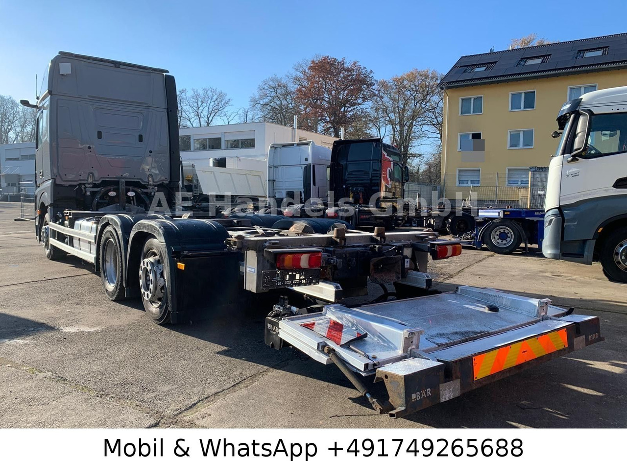 Mercedes-Benz Actros 5 2545 GigaSpace BDF *Retarder/Multi/LBW - Containerwagen/ Wechselfahrgestell LKW: das Bild 5 Mercedes-Benz Actros 5 2545 GigaSpace BDF *Retarder/Multi/LBW - Containerwagen/ Wechselfahrgestell LKW: das Bild 5